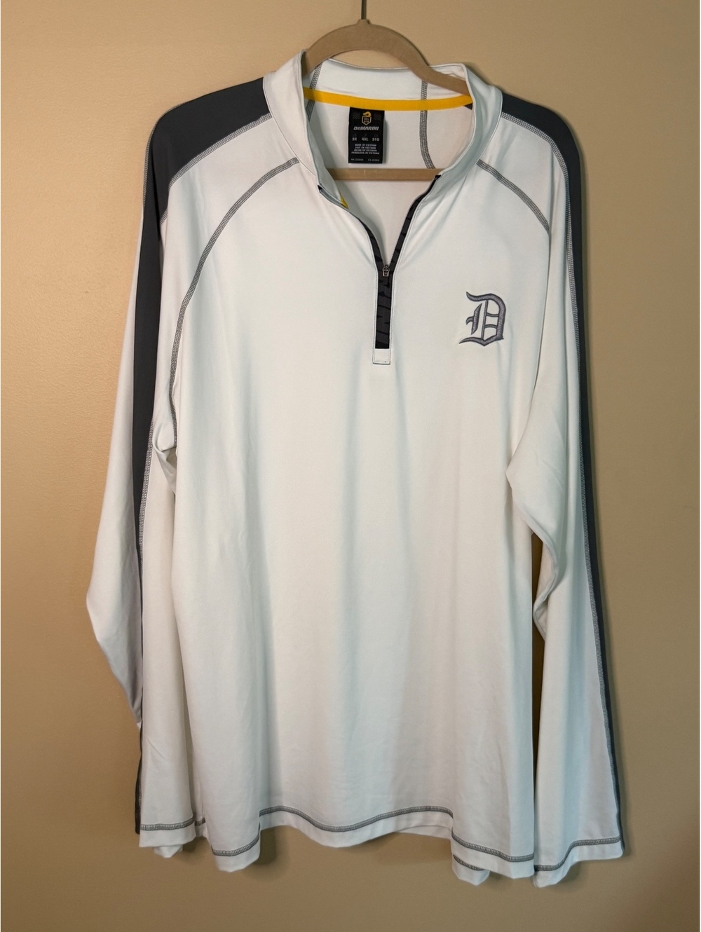 DeMarini Men's 3XL White and Gray Long Sleeve Performance Shirt